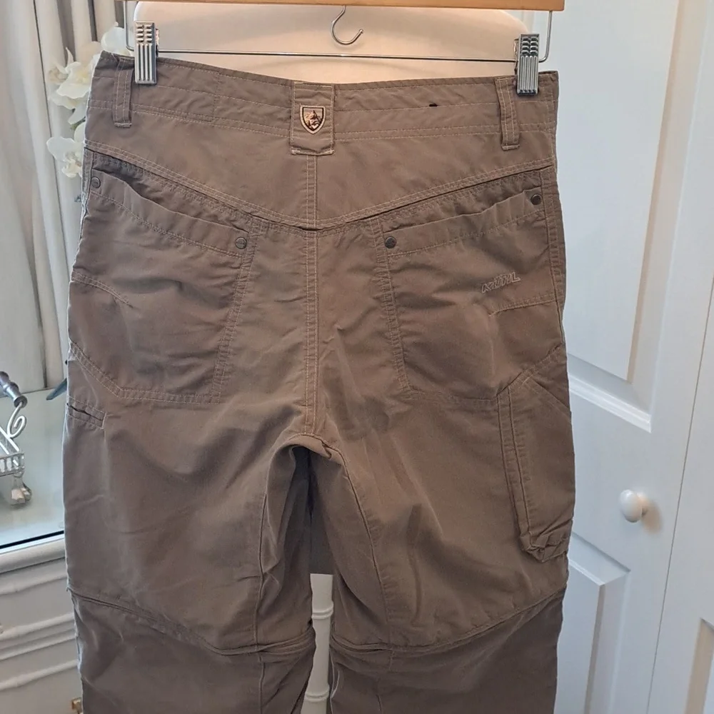 NWOT KUHL Mens Liberator Convertible Army Green Pants/Shorts Pockets S-30x32‎
